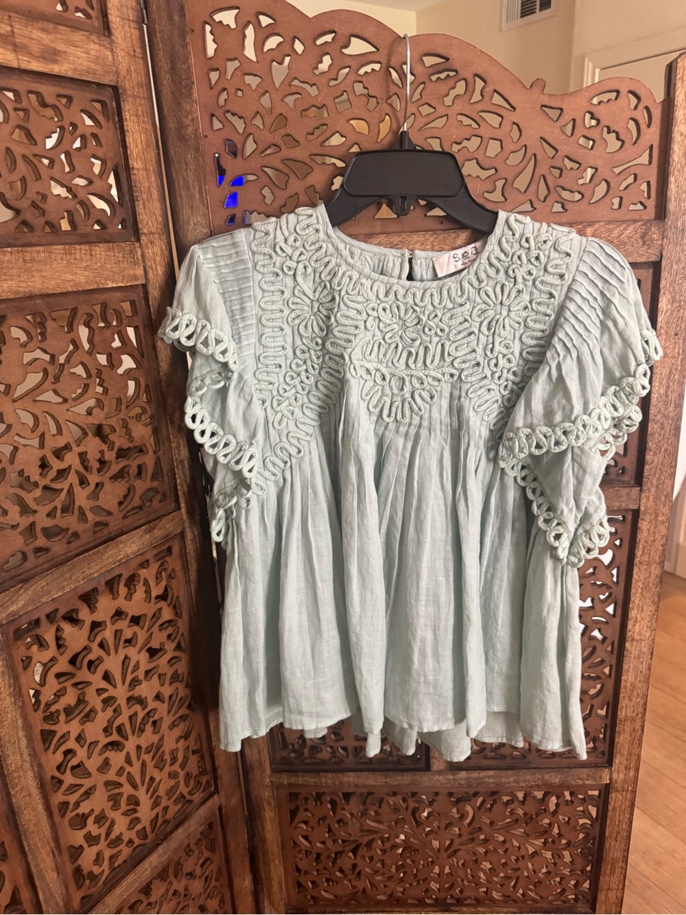 Sea New York Embossed Top Mint Blouse - Picture 2 of 4
